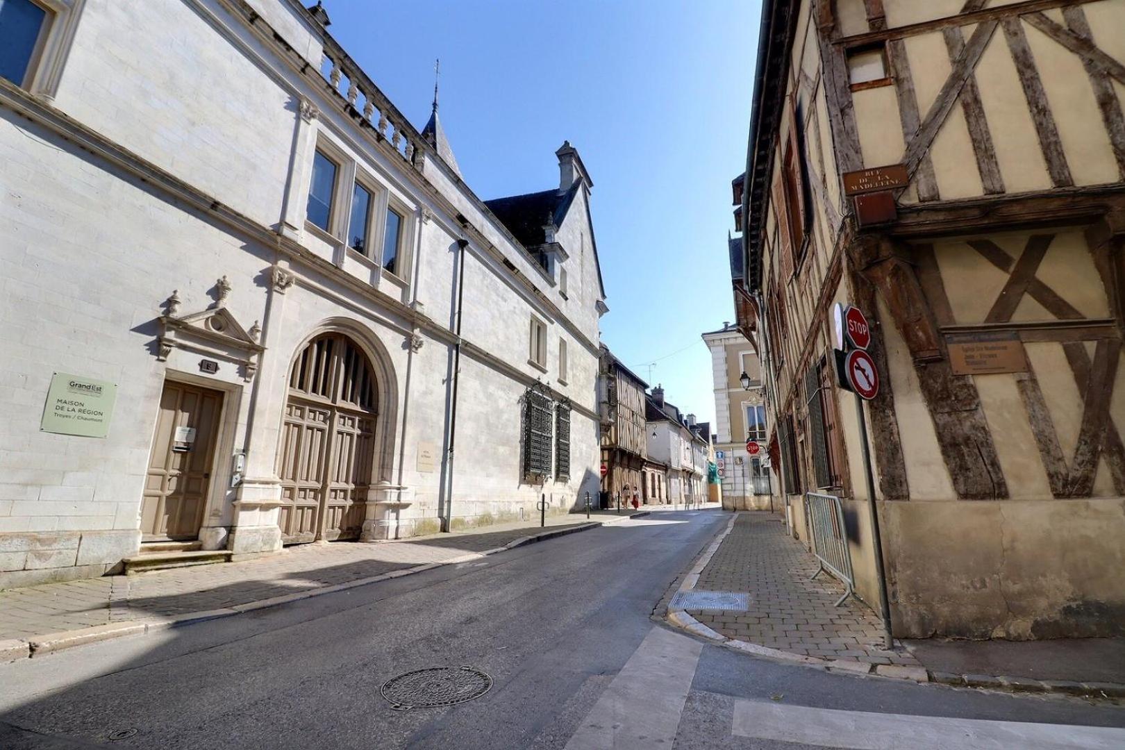 Madeleine - Centre-Ville Proche Gare - Mon Groom Troyes Ngoại thất bức ảnh